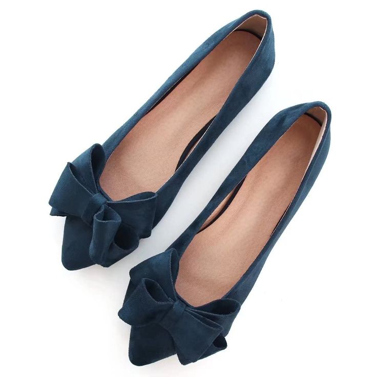 Comfortable Dress Shoes For Women, Blue Dress Shoes, Suede Dress Shoes, Red Ballet Flats, Comfortable Dress Shoes, Ballerina Style, Chic Flats, Pointy Toe Flats, Bow Flats