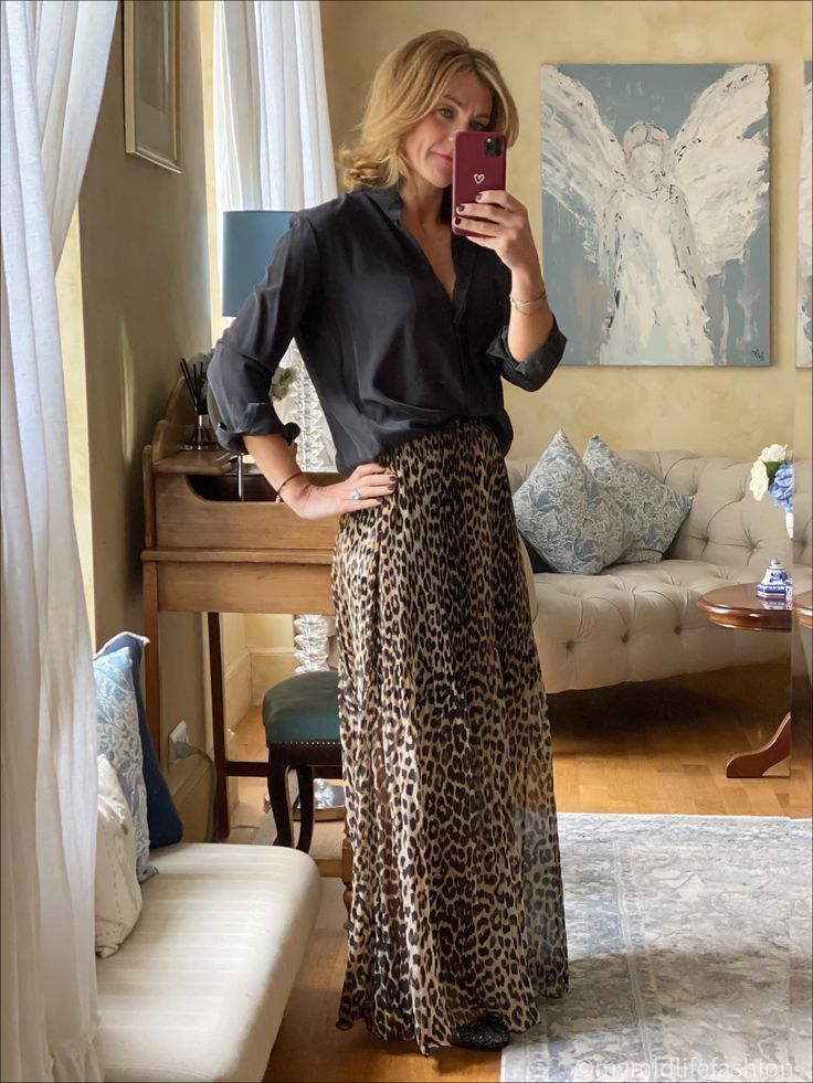 How to wear leopard print with a pleated maxi skirt, silk shirt & ballet pumps . . . #ootd #wiw #lotd #over40 #over40fashion #fashion #midlifestyle #over40style #midlife #whattowear #howtostyle #style #stylingtips #springstyle #looksforspring #springfashion #whattowearinspring #springlooks #springstylingtips #ideasonwhattowearinspring Maxi Pleated Skirt Outfit, Printed Maxi Skirt Outfit, Maxi Skirt Silk, Leopard Print Skirt Outfit, Leopard Print Maxi Skirt, Leopard Skirt Outfit, Leopard Maxi Skirts, Printed Skirt Outfit, Animal Print Maxi Skirt