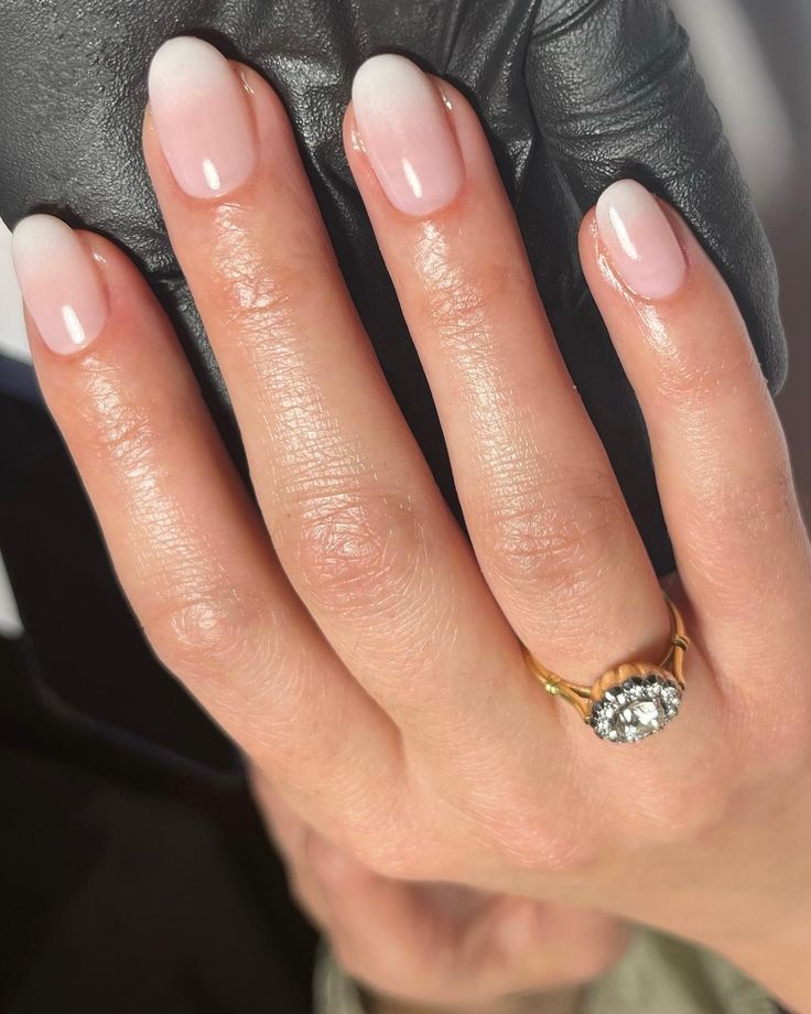 French Ombré Nail-Design Ideas I'm Taking to My Next Mani Appointment | Who What Wear UK Blended French Tip Nails, French Ombré Nails, Ombre French Nails, Ombre Chrome Nails, Wedding Day Nails, Engagement Nails, Bridesmaids Nails, New Nail Trends, Wedding Nails French