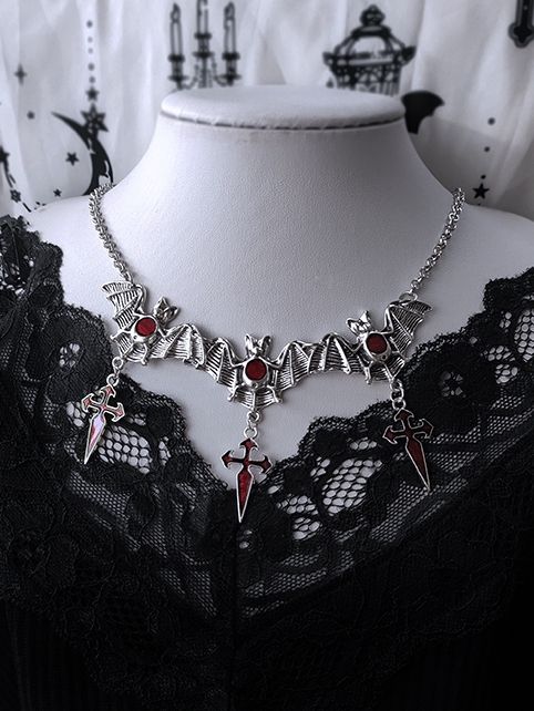 The price is for a necklace only, others are not included. Garment Size SizeFree SizeFull Length46 Gothic Metal Dangle Necklaces, Gothic Halloween Clavicle Chain Necklace, Gothic Halloween Chain Necklace, Gothic Halloween Necklaces With Adjustable Chain, Gothic Clavicle Chain Necklace For Halloween, Gothic Pendant Necklace For Party, Halloween Gothic Necklaces With Adjustable Chain, Halloween Gothic Necklace With Adjustable Chain, Halloween Choker Necklace With Chain