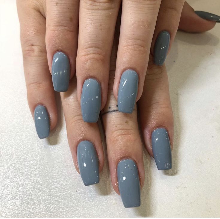 Blue Gray Dip Nails, Blue Gray Ombre Nails, Gray Nail Inspo Acrylic, Stone Grey Nails, Ash Blue Nails, Grey Blue Nail Color, Bluish Grey Nails, Blueish Grey Nails, Grey Nails Square