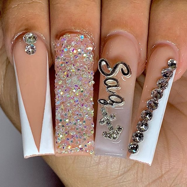 03 Birthday Nails, Acrylic Nail Designs Sagittarius, Medium Size Birthday Nails, 18tg Birthday Nails, Birthday Nails For December, Sagitarrius Birthday Nails, Saggitarius Birthday Nail Ideas, Libra 21st Birthday Nails, Sagittarius Nails Designs Acrylic Short