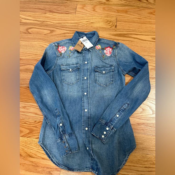 Xs Size, Flowers, Denim Shirt Blue Denim Top With Floral Embroidery, Fitted Embroidered Medium Wash Tops, Casual Denim Tops With Floral Embroidery, Casual Cotton Denim Top With Floral Embroidery, Casual Denim Top With Floral Embroidery For Spring, Casual Floral Embroidered Denim Top For Spring, Embroidered Denim Blue Button-up Top, Embroidered Button-up Denim Blue Top, Trendy Embroidered Denim Tops