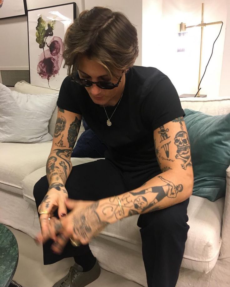 Voll Arm-tattoos, Tato Tradisional, Makijaż Smokey Eye, Full Sleeve Tattoos, Boy Tattoos, Aesthetic Tattoo, 문신 디자인, Piercing Tattoo, Cute Tattoos