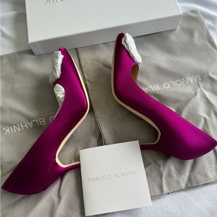 Brand New Size 37, Never Worn And Comes With Two Dust Bags And Box. Manolo Tag. I’m Actually Selling Because It’s A Little Bit Big For Me, Got A Size 36.5 It Was Too Tight, Returned It And Now 37 Is Big. Pass Return Date Chic Silk Heels For Evening, Chic Silk Heels, Fitted Silk Heels For Evening, Elegant Silk Heels Fitted, Fitted Silk Elegant Heels, Elegant Fitted Silk Heels, Elegant Silk Heels For Cocktail Events, Elegant Silk Heels For Cocktail, Chic Silk Heels For Wedding