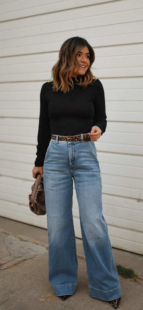 Hannah Outfit, Outfits With Wide Leg Jeans, Wide Leg Jeans Winter, Neck Outfit, How To Style Wide Leg Jeans, Wide Leg Jeans Outfits, Wide Leg Outfit, Style Wide Leg Jeans, Belt Outfit