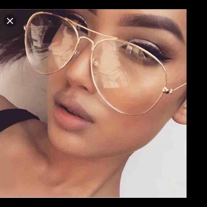 New With Case Trendy Clear Sunglasses Silver Frame Fake Glasses Aesthetic, Glasses Aviator, Glasses Aesthetic, Fake Glasses, Clear Sunglasses, Aviator Eyeglasses, Oversized Glasses, Frame Eyeglasses, Fashion Eye Glasses