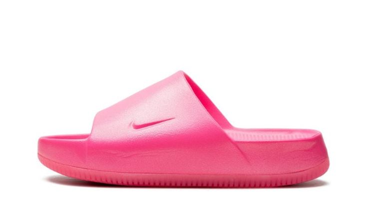 Calm Slide SE WMNS "Hyper Pink" Pink Nikes, Stadium Goods, Pink Shoes, Nike Shoes, Street Wear, Nike, Sneakers, Pink