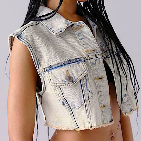 Brand New, With Tags, Never Been Used. Cool Cropped Denim Vest From Bdg With Major ‘90s Vibes. Finished With A Button Placket At The Front And A Distressed Hem. Casual Acid Wash Denim Jacket For Summer, Trendy Cropped Denim Vest, Summer Cropped Medium Wash Outerwear, Summer Cropped Outerwear In Medium Wash, Summer Streetwear Distressed Denim Jacket, Fitted Cropped Denim Jacket For Summer, Trendy Cropped Cotton Denim Vest, Casual Cropped Denim Blue Vest, Acid Wash Denim Jacket For Summer