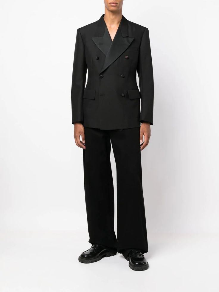 Maison Margiela double-breasted Blazer - Farfetch Double Breasted Blazer Men, Double Breasted Suit Men, Class Outfits, Black Outfit Men, Black And White Suit, Blazer Outfits Men, Red Carpet Outfits, Corporate Fashion, Decorative Stitching