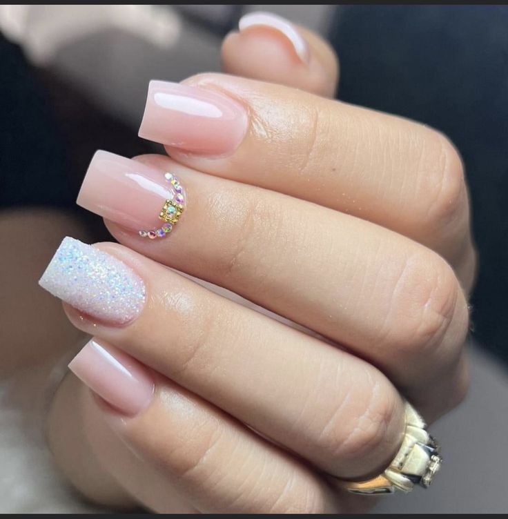 Opi Neutral, French Manicure Acrylic Nails, Pink Tip Nails, Cow Nails, Nails Yellow, Gel Polish Manicure, Subtle Nails, Glamour Nails, Ballerina Nails