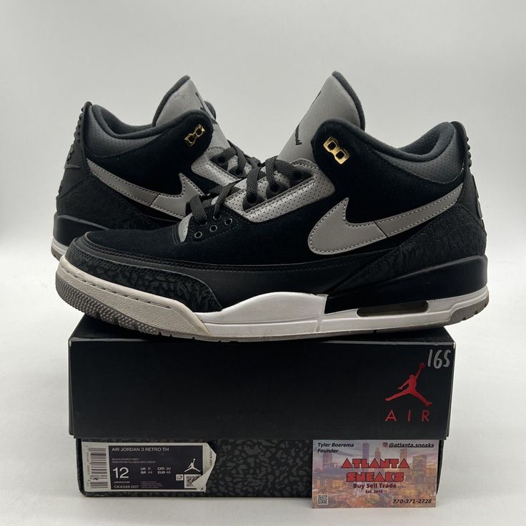 Elevate your sneaker game with these stylish and versatile Jordan 3 Retro Tinker SP Black Cement 2019 sneakers. Designed for men, these low-top athletic shoes come in a sleek black colorway with a unique silhouette that is sure to turn heads. The shoe features a comfortable fit and is made with high-quality materials that ensure durability and longevity. With a style code of CK4348-007, these Air Jordan 3 sneakers are part of the iconic Air Jordan product line. They were released in 2019 and are available in US shoe size 12. Perfect for both casual and athletic wear, these sneakers are a must-have for any sneaker enthusiast. 8338 Modern Black Mid-top Basketball Shoes, Casual Black Synthetic Custom Sneakers, Leather Jordan Shoes With Speckled Midsole For Sports, Modern Jordan Shoes For Streetwear, Modern Black Low-top Custom Sneakers, Dynamic Black Skate Shoes For Streetwear, Black Dynamic Skate Shoes For Streetwear, Urban Streetwear Basketball Shoes With Contrast Sole, Carbon Color Casual Sneakers For Streetwear