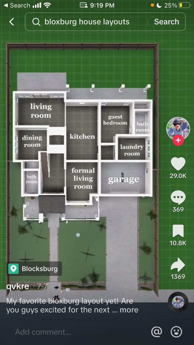 the floor plan for a house with lots of room and space to move around it