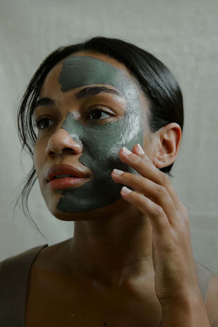 Mud Care curated for your skin 💆‍♀️✨  Check out how to our Recovery Mud Mask, ranked no. 1 on Olive Young in the link in Bio 🌿 Face Mask Routine, Just Dance Lady Gaga, Sea Ideas, Soothing Face Mask, Mud Masks, Minimalist Skincare, Mud Bath, Olive Young, Mud Mask