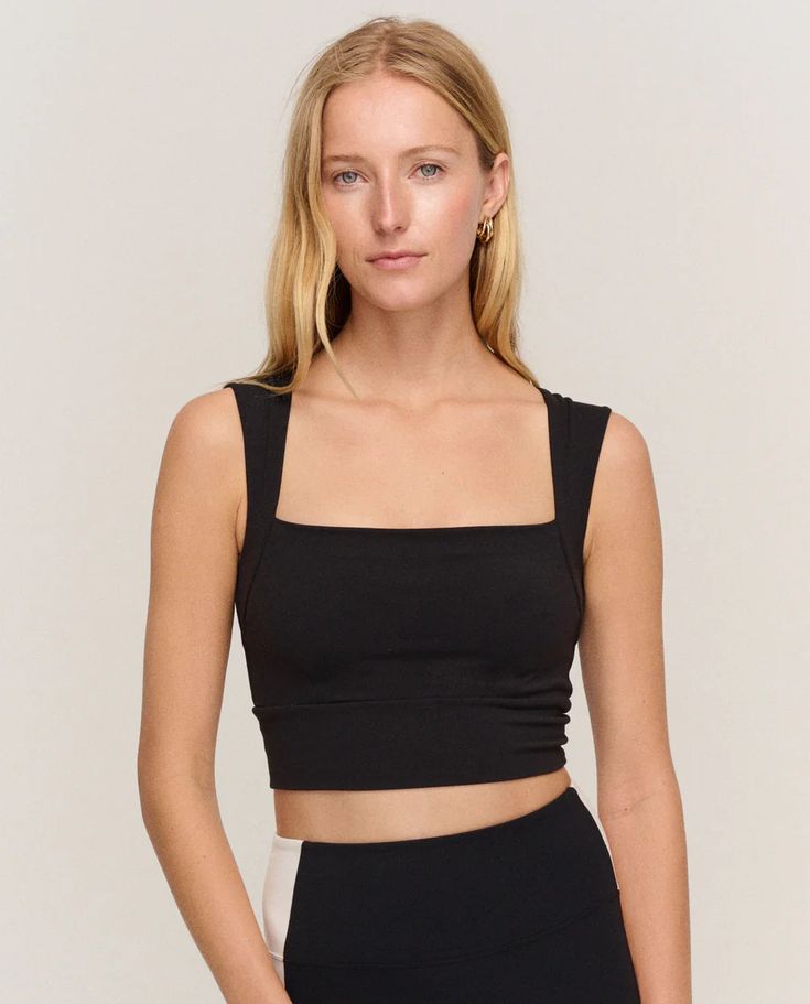 MARTA TOP BLACK | NYLORA 4-way Stretch Crop Top With Built-in Bra, Versatile Crop Top With Built-in Bra And Medium Support, Versatile Compressive Crop Top With Built-in Bra, Black Crop Top Activewear With Built-in Bra, Fitted Crop Top Bra With Removable Pads, Versatile Stretch Crop Top With Built-in Bra, Black Activewear Crop Top With Built-in Bra, Black Compressive Crop Top For Summer, Elastane Crop Top Tank Top For Yoga