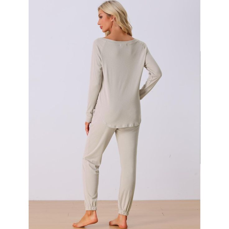 2-piece tracksuit set including a long-sleeve sweatshirt and jogger pants with pockets. The soft knit fabric offers comfort and luxury wear, making it perfect for both casual and loungewear outfits. This tracksuit set for women is fashionable, soft, stretchy, lightweight, breathable, and comfortable to wear at home. It also creates a casual look for outings such as shopping or going to a coffee shop. Additionally, it can be a perfect gift for your mom, wife, daughter, or girlfriend, serving as l Solid Color Winter Joggers For Lounging, Stretch Long Sleeve Sweats For Loungewear, Cozy Sweats For Leisure, Winter Loungewear Sweats, Cozy Fit Solid Color Sweats For Lounging, Cozy Fit Solid Sweats For Lounging, Comfortable Long Sleeve Sweats For Relaxation, Fall Loungewear Sweats Long Pants, Winter Tracksuit With Ribbed Waistband For Loungewear