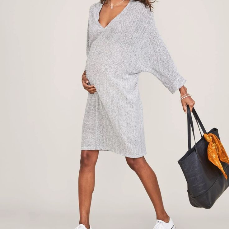 Easy Breezy Linen Fabricvery Comfortable Slouchy Dress That You Can Grow In Hatch Maternity, Stylish Maternity Dress, Second Trimester, Wardrobe Planning, Essential Dress, Stylish Maternity, Dress Store, Clothing Essentials, Types Of Dresses