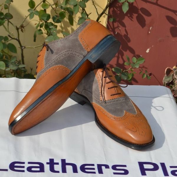 Brown Gray Suede Leather Wingtip Shoes, Handmade Men Oxford Lace up Dress Shoes on Storenvy Quality Leather Boots, Dress Shoes For Men, Wingtip Shoes, Custom Design Shoes, Lace Up Dress, Handmade Leather Shoes, Shoes Handmade, Leather Dress Shoes, Grown Man