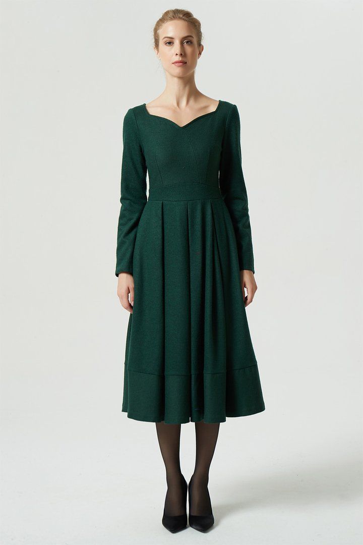 Long Winter Dress For Formal Occasions, Formal Long Dress For Winter, Winter Pleated Long Sleeve Midi Dress, Pleated Long Sleeve Midi Dress For Winter, Long Sleeve Pleated Midi Dress For Winter, Winter A-line Pleated Maxi Dress, Fall Midi Dress With Pleated Bodice, Green Maxi Evening Dress For Winter, Fitted Pleated Maxi Dress For Winter