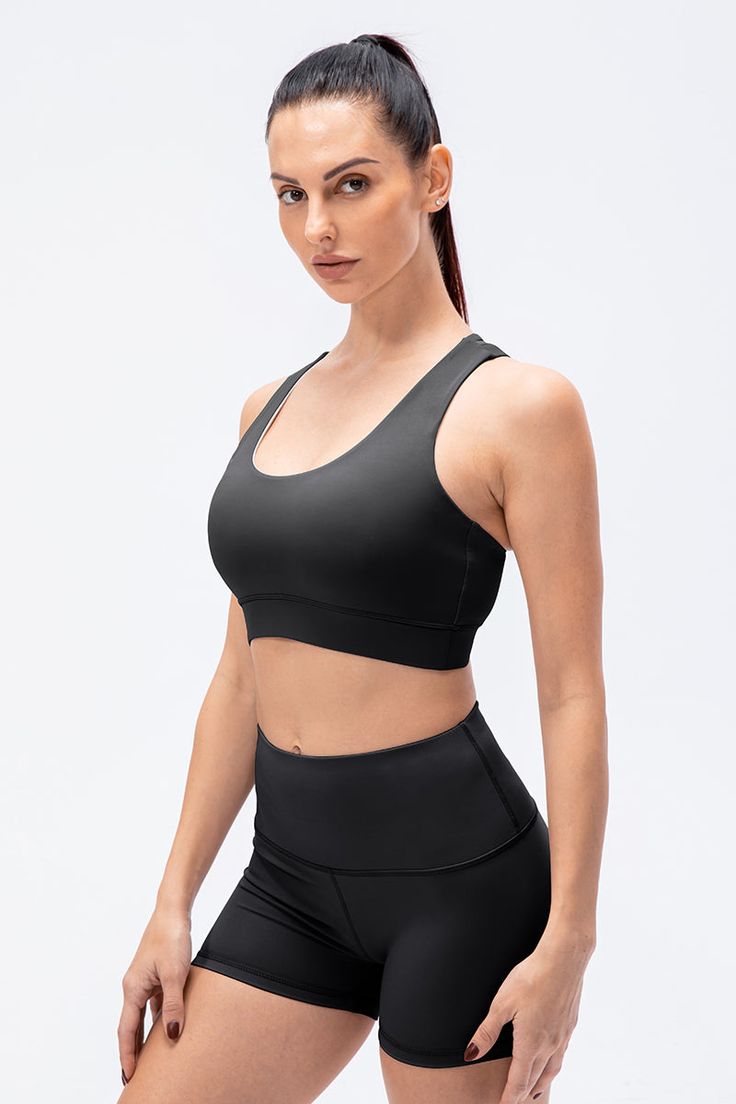 Color_Black Solid Color Sports Bra With Moisture-wicking And 4-way Stretch, Moisture-wicking Sports Bra With 4-way Stretch, Moisture-wicking 4-way Stretch Sports Bra, Versatile High-stretch Moisture-wicking Sports Bra, Versatile Sports Bra With 4-way Stretch And Breathability, Versatile Breathable Sports Bra With 4-way Stretch, Versatile 4-way Stretch Breathable Sports Bra, Breathable 4-way Stretch Sports Bra, Versatile Moisture-wicking Sports Bra With 4-way Stretch