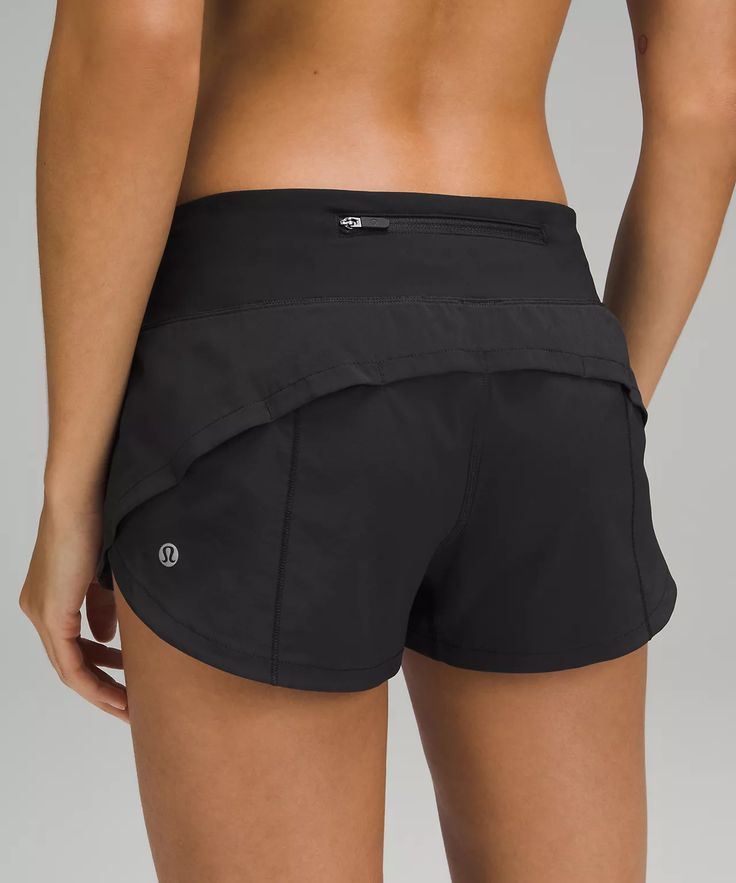 Lulu Shorts Outfit, Lululemon Outfit Fashion, Lululemon Shorts Outfit, Lulu Lemon Shorts, Lulu Shorts, Lululemon Speed Up Shorts, Lululemon Outfits, Shorts Lululemon, Low Rise Shorts