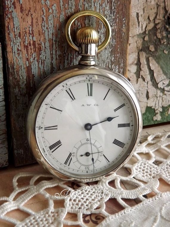 awesome Waltham Watch, Clock Repair, Watch Tattoos, Cool Clocks, Pocket Watch Antique, Vintage Pocket Watch, Clock Art, Pendant Watches, Antique Watches