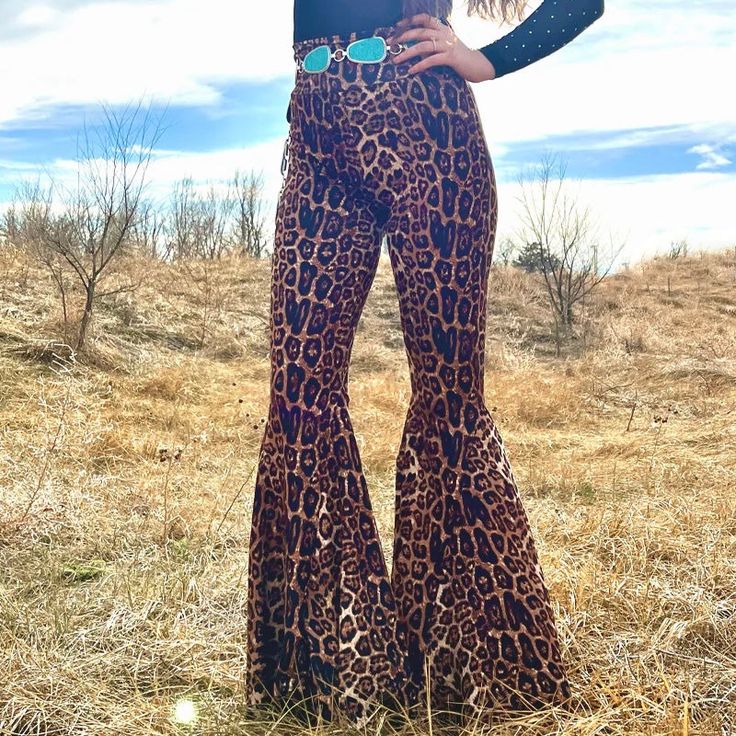 Plus Long Live Leopard Bells | gussieduponline Nfr Outfits, Cow Outfits, Country Style Outfits, Flared Leggings, Western Chic, Outfit Trends, Best Jeans, Long Live, Plus Dresses