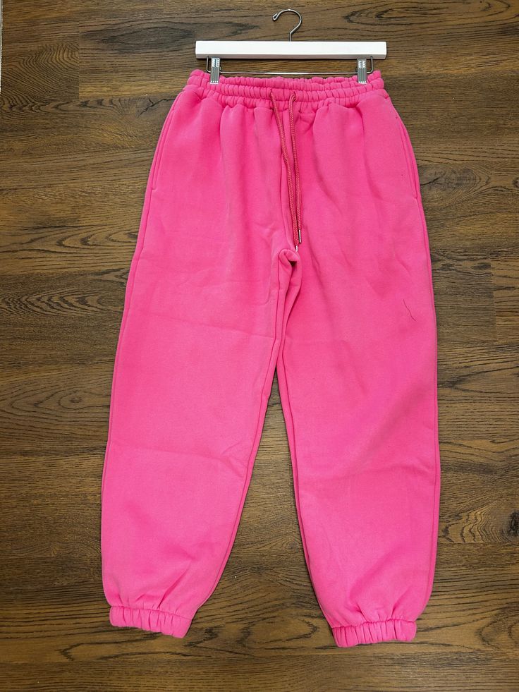 Barbie pink baggy pants Casual Pink Full-length Parachute Pants, Trendy Pink Full-length Parachute Pants, Trendy Full-length Pink Parachute Pants, Pink Cotton Sporty Sweatpants, Pink Wide Leg Parachute Pants For Streetwear, Pink Cargo Pants For Streetwear, Trendy Pink Wide Leg Parachute Pants, Pink Parachute Pants With Pockets For Streetwear, Trendy Pink Parachute Pants