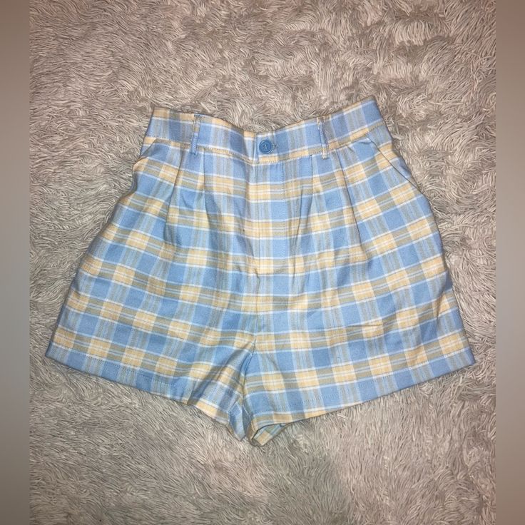 Full Tilt Plaid Pastel Shorts *Excellent Condition* *Never Worn* *True To Size* Open To Offers :) Trendy Short Bottoms For School, Spring School Shorts, Trendy Summer Shorts For School, Trendy School Shorts For Summer, Trendy School Shorts, Fitted High Waist Shorts For School, Preppy Summer Shorts For School, Retro Bottoms For School In Spring, Retro Short School Bottoms