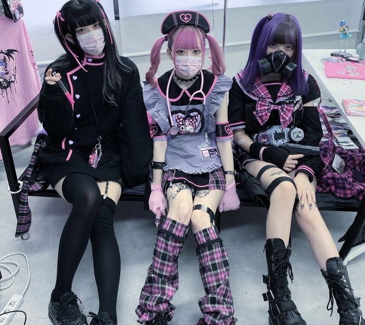 Yami Kawaii Outfit, Yami Kawaii Fashion, Menhera Fashion, Kawaii Outfit Ideas, Kawaii Outfit, Estilo Harajuku, Yume Kawaii, 일본 패션, Kawaii Goth