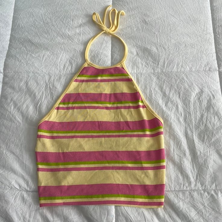 Brand New, Never Worn, I Just Took The Tag Off After I Bought It, Perfect Condition, Cropped Perfect Summer Top!! Cute Yellow Sleeveless Top, Spring Striped Halter Top, Striped Halter Top For Spring And Summer, Casual Striped Halter Top For Summer, Retro Yellow Beach Top, Yellow Sleeveless Y2k Top, Striped Halter Neck Top For Summer, Yellow Halter Neck Crop Top, Cute Fitted Yellow Tops