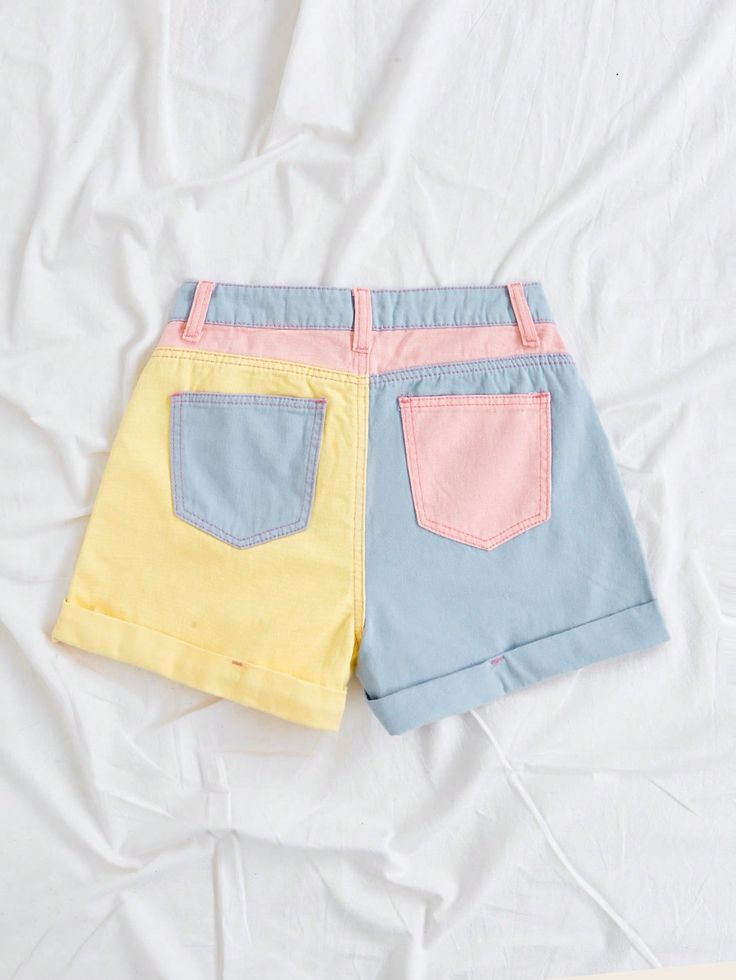 SHEIN WYWH Women's Color Block Cuffed Denim ShortsI discovered amazing products on SHEIN.com, come check them out! Ocean Clothes, Colored Denim Shorts, Cutwork Dress, Colored Denim Jeans, Ocean Outfits, Coloured Denim, Pastel Shorts, Denim Jeans Women, Women Denim Shorts