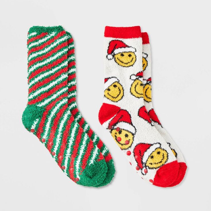 Keep little feet warm and stylish with this Kids' 2pk 'Smiley' Cozy Crew Socks from Cat & Jack™ in Red/ White/ Green. Featuring playful smiley prints, these socks are made from a lightweight knit material, perfect for all-day comfort. They’re soft, snug, and great for lounging at home or wearing out and about. A fun and comfy addition to any kid’s wardrobe. Cat & Jack™: Designed for all children so you can trust it's made for yours. Socks Christmas, Cat Socks, Christmas Pjs, Cozy Holiday, Christmas Kids, Cozy Socks, Kids Clothes Boys, Christmas Socks, Gift Card Holder