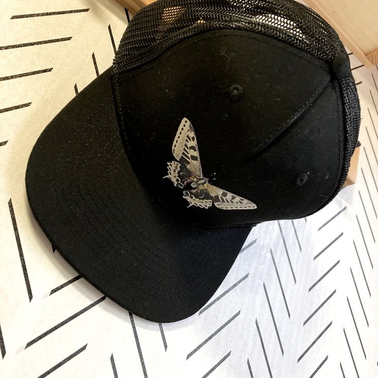 Adorable Butterfly Trucker Cap By Art Class. Brand New Without Tags. Any 2 Or More Bundled Listings Receives A Discount! Please Always Ask Any Questions Adjustable Black Trucker Flat Cap, Black Snapback Hat With Curved Brim As Gift, Black Snapback Hat With Curved Brim, Black Snapback Hat As Gift, Black Snapback Baseball Cap As Gift, Trendy Black Snapback Hat As Gift, Black Snapback Trucker Hat As Gift, Black Curved Brim Trucker Hat Gift, Trendy Black Trucker Hat As Gift