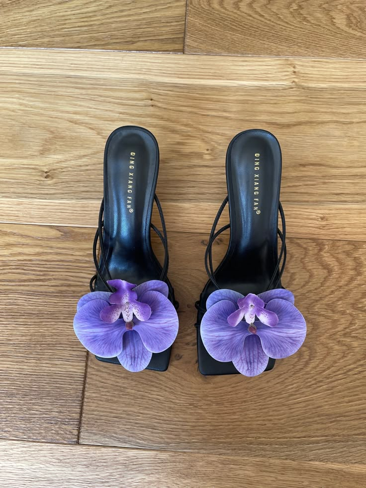 Beautiful orchid heels perfect for your summer holiday or any special occasion. Orchid Heels Outfit, Orchid Heels, Witchy Shoes, Petal Gown, Organised Clothes, Shoes With Flowers, Shopping Ads, Dior Store, Flower Heels