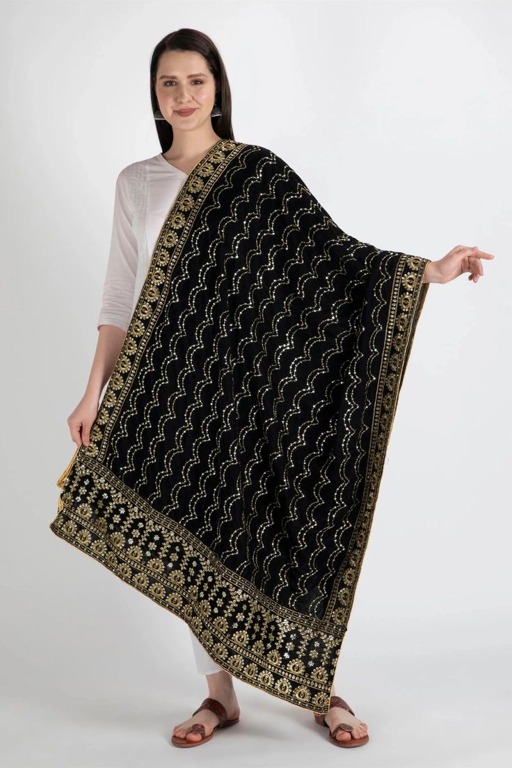 Black Embroidered Velvet Shawl D1 at PinkPhulkari California Phulkari Pants, Formal Wrap, Lucknowi Kurta, Silk Thread Embroidery, Gharara Suits, Patiala Salwar Suits, Bridal Dupatta, Phulkari Dupatta, Velvet Shawl