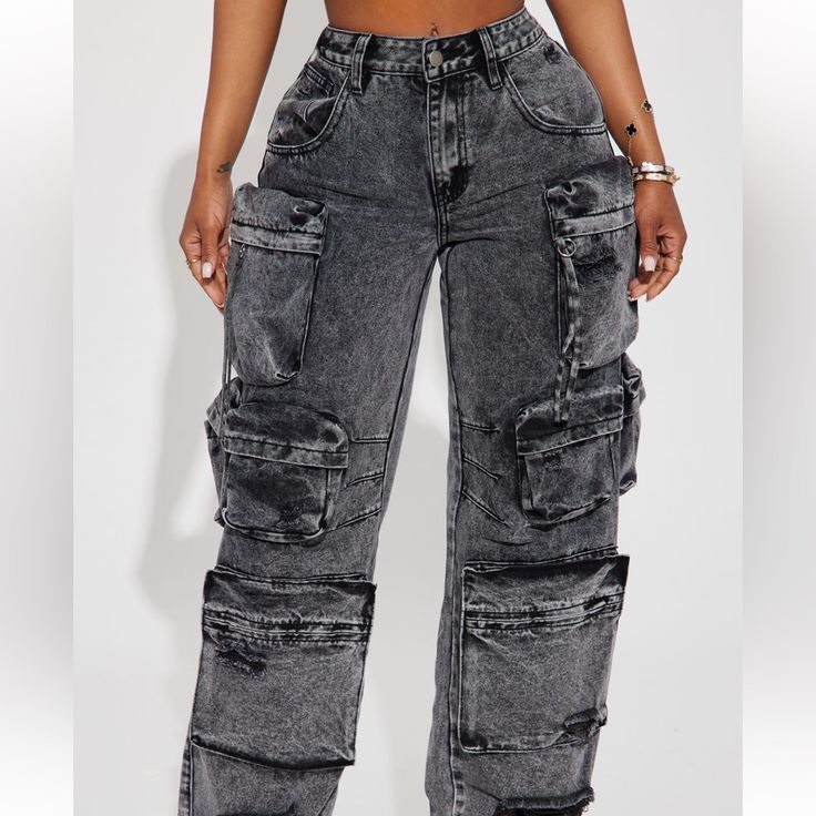 New With Tags Very Cute & Fashionable Jeans Can Be Dressed Up Or Down Wash Jeans Outfit, Cute Ripped Jeans, Forarm Tattoos, Fashion Nova Curve, Outfits Girl, Denim Cargo Pants, Baddie Tips, Black Ripped Jeans, Fashion To Figure