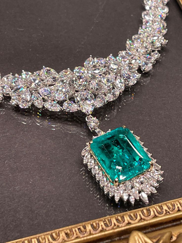 One of my best works ever.AAA grade lab green emerald, excellent natural green color, looks like a $100k necklace, I used the best of the best AAAAA grade laser cz diamond cuts.the necklace is made of 925 Sterling silver laser white gold plated. One of a kind. Luxury White Gold Necklace With Gemstone, Luxury Green Diamond Gemstone Necklace, Luxury Green Gemstone Diamond Necklace, Luxury Green Diamond Necklace With Gemstone, Luxury Green Diamond Necklace For Anniversary, Green Luxury Diamond Necklace For Anniversary, Exquisite Green Diamond Necklace For Formal Occasions, Exquisite Brilliant Cut Emerald Necklace, Luxury Brilliant Cut Emerald Necklace For Anniversary