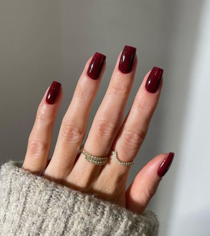 41+ Cherry Red Nails That Are Perfect For The Fall Season Burgundy Nail Designs, Kutek Disney, Dark Red Nails, Wine Nails, Milky Nails, September Nails, Winter Nails Acrylic, Nagel Tips, Smink Inspiration