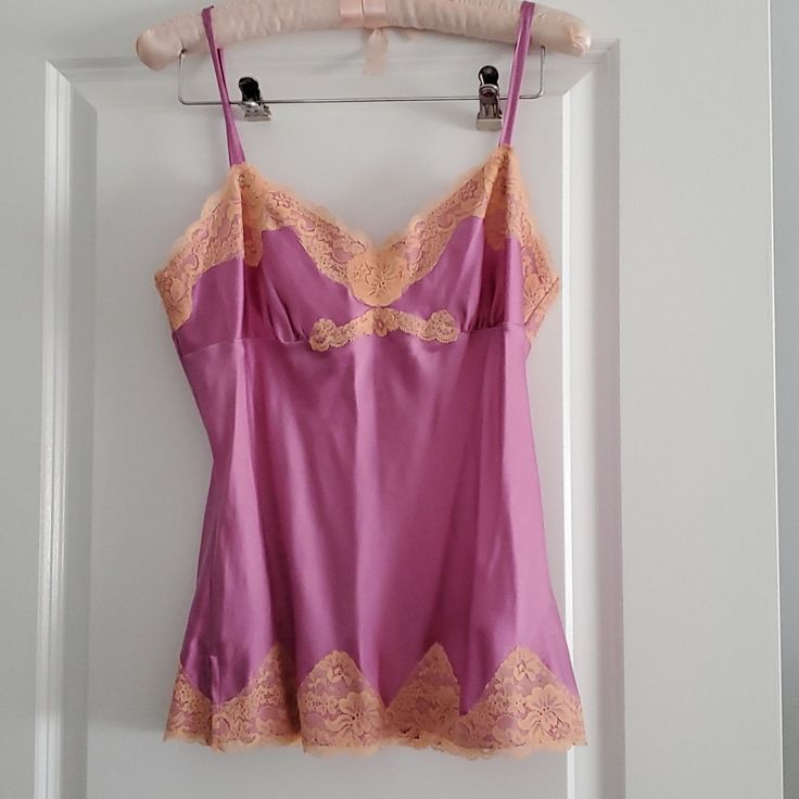 Pure Silk Camisole Top Unworn Fits Slim 4-6 Feminine Camisole With Adjustable Straps, Feminine Sleeveless Camisole With Adjustable Straps, Feminine Sleeveless Camisole With Delicate Straps, Pink Spaghetti Strap Camisole With Built-in Bra, Pink V-neck Top With Adjustable Straps, Pink Lace Trim Tank Top With Spaghetti Straps, Pink Lace Trim Spaghetti Strap Tank Top, Spring Pink Tank Top With Built-in Bra, Fitted Pink Tank Top With Built-in Bra