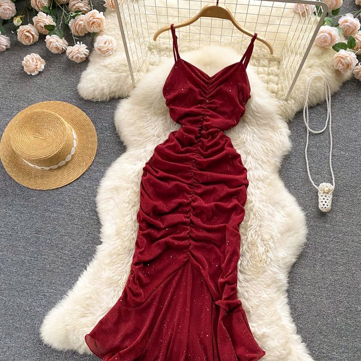 Holiday Dresses Women, Style Français, Party Women, Preppy Dresses, Long Red Dress, Red Bodycon Dress, Mesh Bodycon Dress, Fishtail Dress, Elegant Ladies