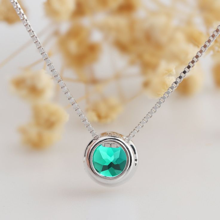 ※ Metal Type: Solid 14k gold. ※ Center Stone: Lab Created Emerald ※ Center Carat Weight: 1ct Round Cut(6.5mm); ※ Color: Green-5A ※ Clarity: VVS ※ Side Stones: No Side Stones; ※ Accessories: The white gold chain style will be random, may be different from the pictures. ※ Accessories: * Ship with beautiful ring box; * Directly price from Manufacturer, 1/3 the price from Jewelry Store; ※ Buy with Warranty: 1) 15 Days Money Back Guarantee; 2) Excellent Customer Service; 3) Free Shipping and insuranc Formal Birthstone Necklace With 17 Jewels In Round Pendant, Formal Birthstone Pendant Necklace With Bezel Setting, May Birthstone Pendant Necklace With Bezel Setting, White Gold Round Birthstone Necklace With Bezel Setting, Formal Sterling Silver Round Birthstone Necklace, Formal Birthstone Necklace With Round Pendant, White Gold Round Birthstone Necklace, White Gold May Birthstone Necklace, Formal Round Pendant Birthstone Necklace