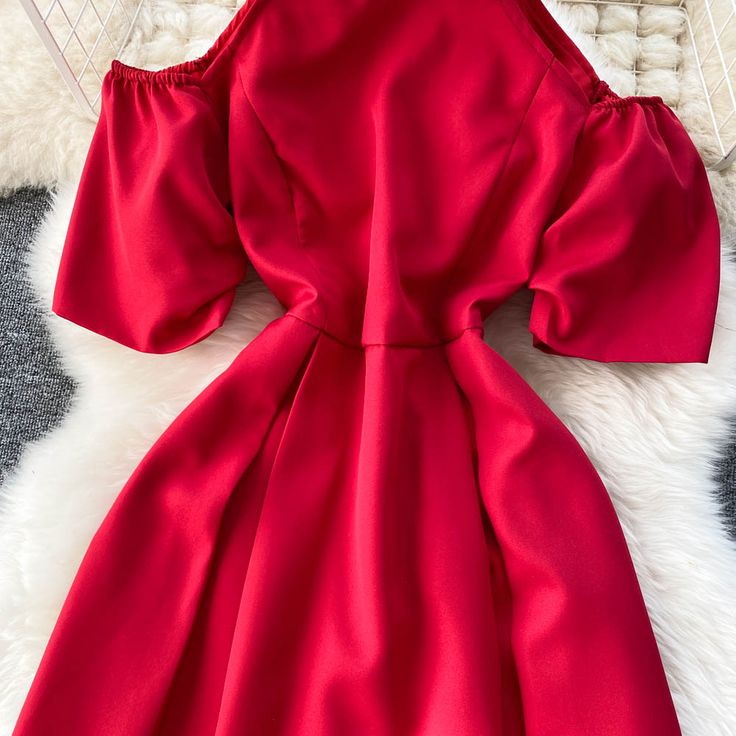 Fabric: blended Color: red, black Size(cm): M, L(1inch=2.54cm) M length 93cm bust 82cm waist 66cm sleeve length 21cm L length 94cm bust 86cm waist 70cm sleeve length 22cm Please check the size carefully when you choose items. For more pictures of the dress, please contact us, thank you. Red A-line Midi Dress For Winter, Fitted Solid Red Midi Dress, Solid Color Short Sleeve Mini Dress For Evening, Red Solid Color Midi Dress For Date Night, Red Knee-length Mini Dress, Burgundy A-line Mini Dress For Summer, Elegant Red Off-shoulder Mini Dress, Red Solid Mini Dress For Party, Chic Red Solid Color Midi Dress