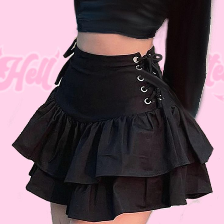 Mall Goth Skirt, Foto Pov, Layered Skirts, Vestido Shein, Goth Skirt, Gothic Skirt, Cool Clothes, Rok Mini, Ruffled Mini Skirt