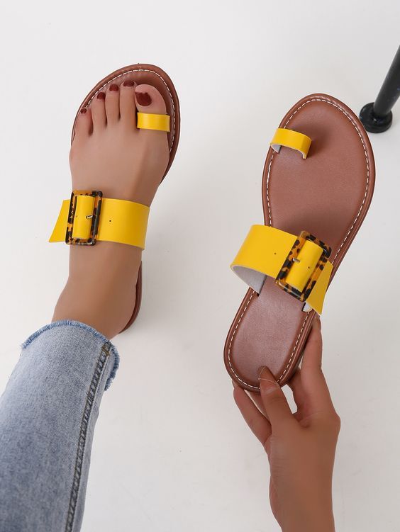 Yellow Fashionable Collar Plain Thong Sandals Embellished Women Shoes Nike Shoes Women Fashion, Fancy Sandals, Shoes Wallpaper, Pretty Sandals, Fashion Shoes Sandals, Shoes Heels Classy, Trendy Sandals, Classy Shoes, Aesthetic Shoes