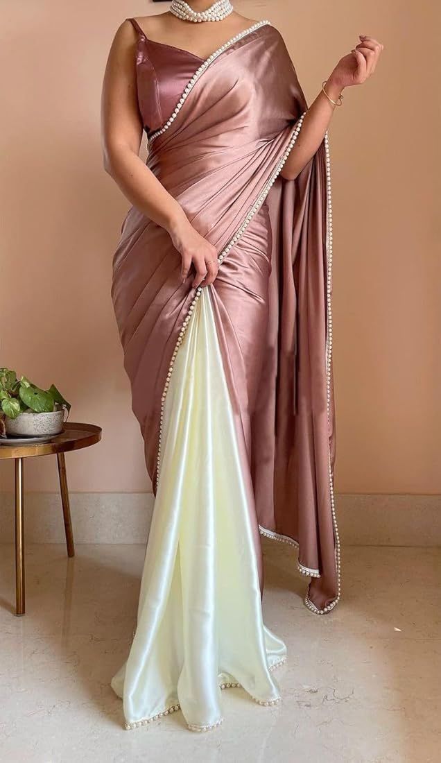 #Elegant saree look #saree look #simple saree look #greensaree ideas #elegant saree look for wedding #saree for girls farewell #saree for girls farewell fashion styles #saree for wedding function #saree blouse ideas Sarees For Girls, Simple Saree Designs, Fashionable Saree Blouse Designs, Fancy Sarees Party Wear, Simple Sarees, Long Dress Design, Saree Designs Party Wear, Indian Dresses Traditional, Satin Saree