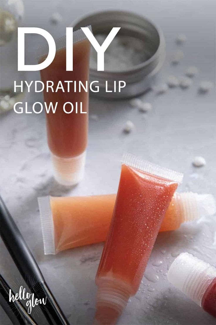 Give your lips a subtle glow with this hydrating DIY oil from Hello Glow Lip Oil Recipe, Diy Lipgloss, Lip Gloss Recipe, Gloss Diy, Tree Gardens, Natural Soaps Recipes, Diy Lip Balm Recipes, Sage Recipes, Hydrating Lip Oil