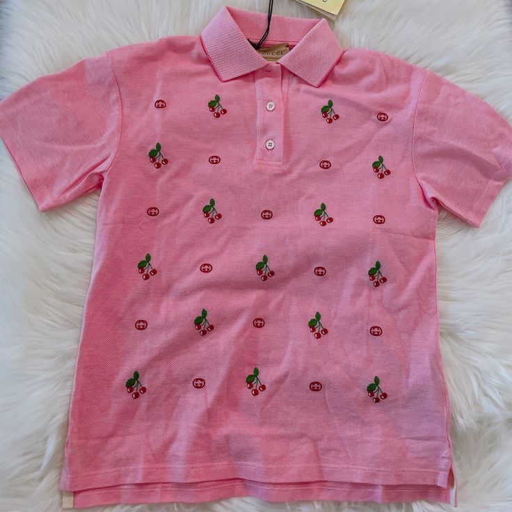 Brand New Gucci Kids Polo Shirts Tag Is Attached Size 8 Summer Fitted Gucci Tops, Gucci Fitted Tops For Spring, Fitted Gucci Tops For Spring, Gucci Cotton Collared Top, Gucci Collared Cotton Tops, Classic Gucci Polo Collar Top, Gucci Classic Short Sleeve Top, Gucci Cotton Tops For Spring, Classic Gucci Short Sleeve Top