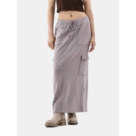 Outfit hack: No Boundaries Cargo Maxi Skirt. This unbelievably comfortable skirt keeps your look trendy and on-point but feels like you snuck out in your pajamas. Its soft, relaxed and has an elastic waistband with an adjustable drawstring so you can customize your fit. If youre that girl that loves looking good, but never sacrifices comfort, this is the skirt for you. Only at Walmart. Size: XXS.  Color: Gray.  Gender: female.  Age Group: adult. Comfortable Skirts, Skirt Women, No Boundaries, Boundaries, Gender Female, Maxi Skirt, Age Group, Womens Skirt, Pajamas