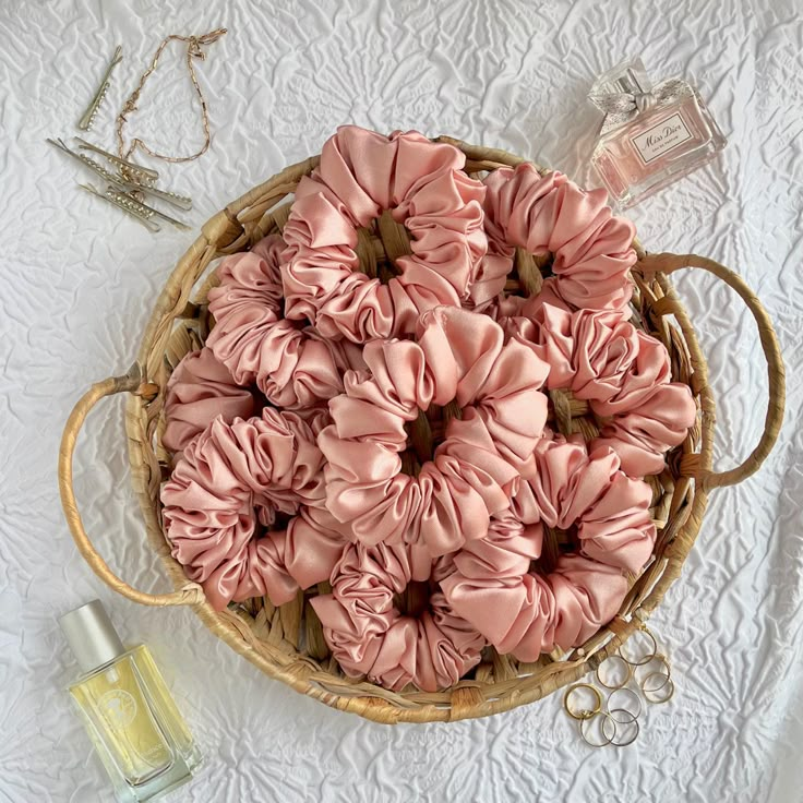 Scrunchies Photoshoot Idea, Scrunchie Business, Scrunchie Flatlay, Pale Pink Hair, Pink Hair Scrunchie, Pink Satin Scrunchie, Pink Silk Scrunchie, Green Tassel Earrings, Scrunchie Styles